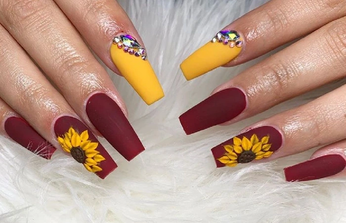 The Ultimate Summer Mani Trend You Need At Your Fingertips