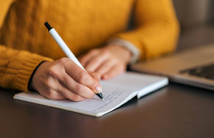 Why Write for Dandelion Tea Write for Us